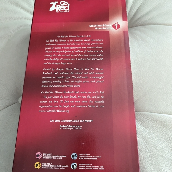 *Mattel Go Red for Women Heart Association Barbie - Rare - Picture 2 of 5